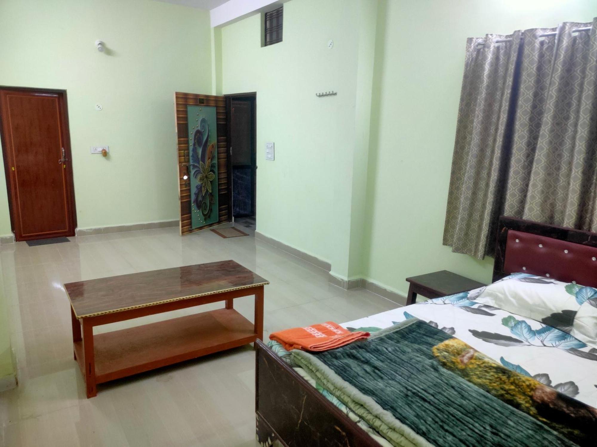 Hotel Shri Ram Palace Rewa Bagian luar foto