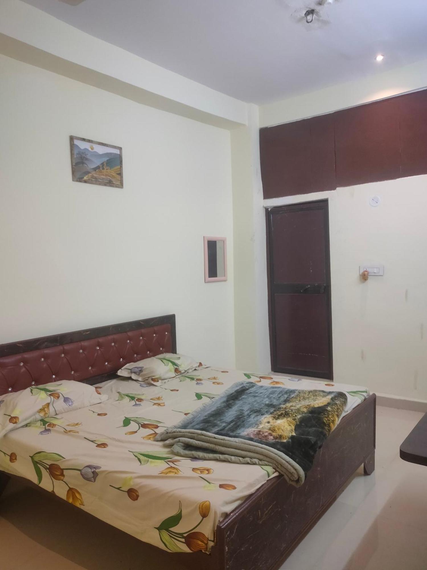 Hotel Shri Ram Palace Rewa Bagian luar foto